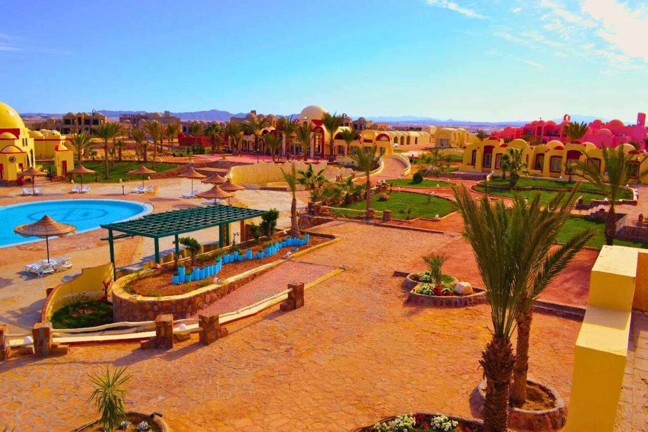 Hostmark Zabargad Beach Resort Abū Ghuşūn Esterno foto