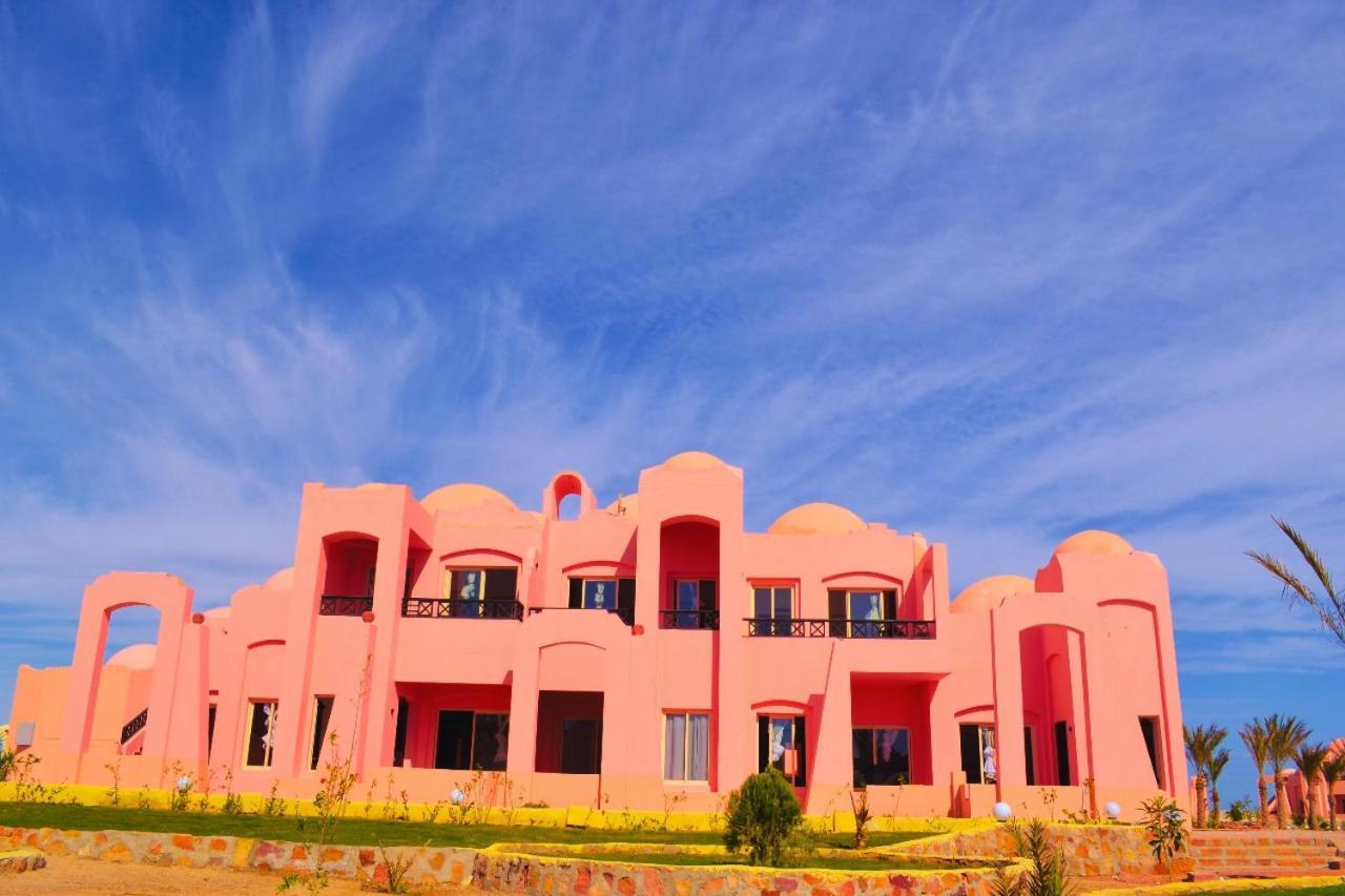 Hostmark Zabargad Beach Resort Abū Ghuşūn Esterno foto