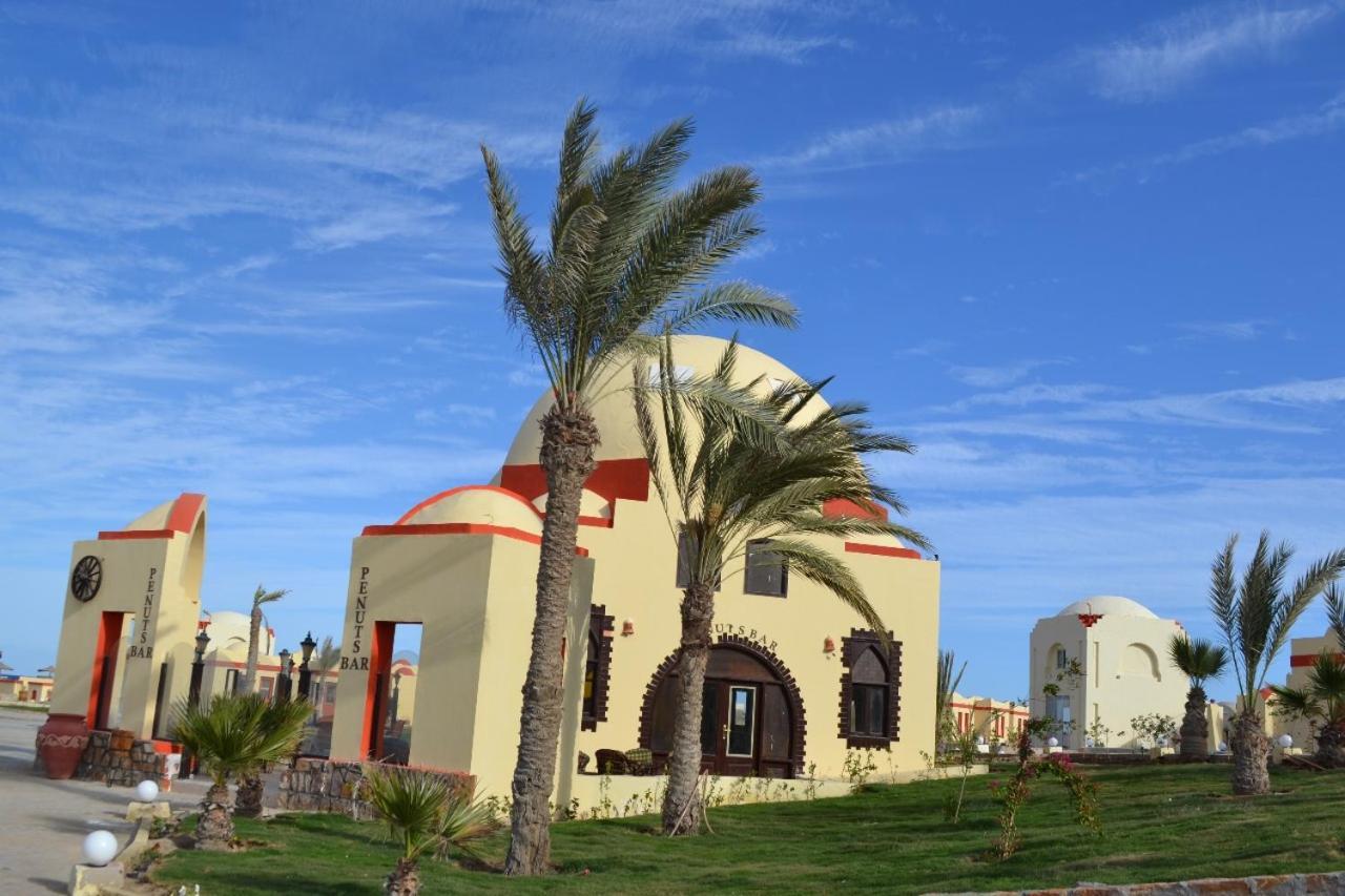 Hostmark Zabargad Beach Resort Abū Ghuşūn Esterno foto