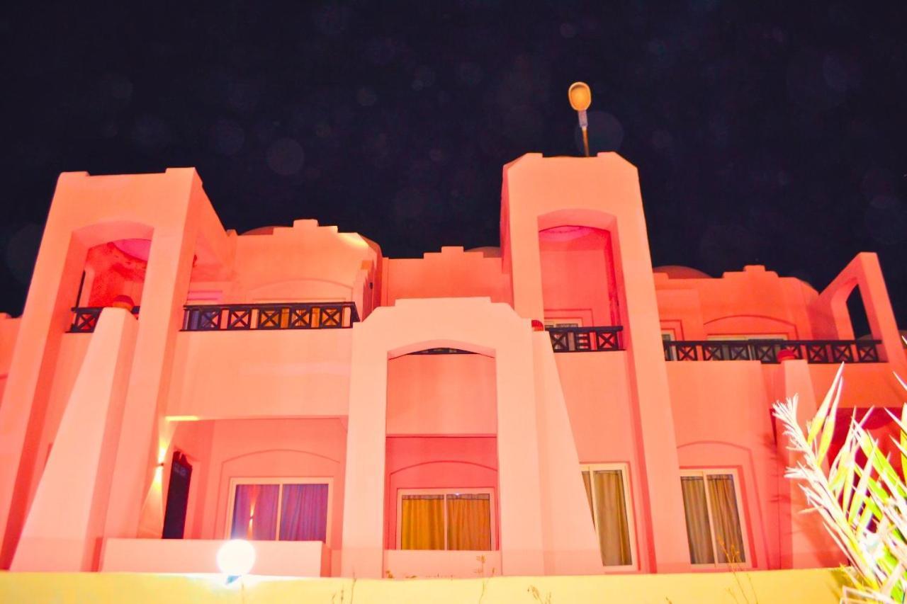 Hostmark Zabargad Beach Resort Abū Ghuşūn Esterno foto