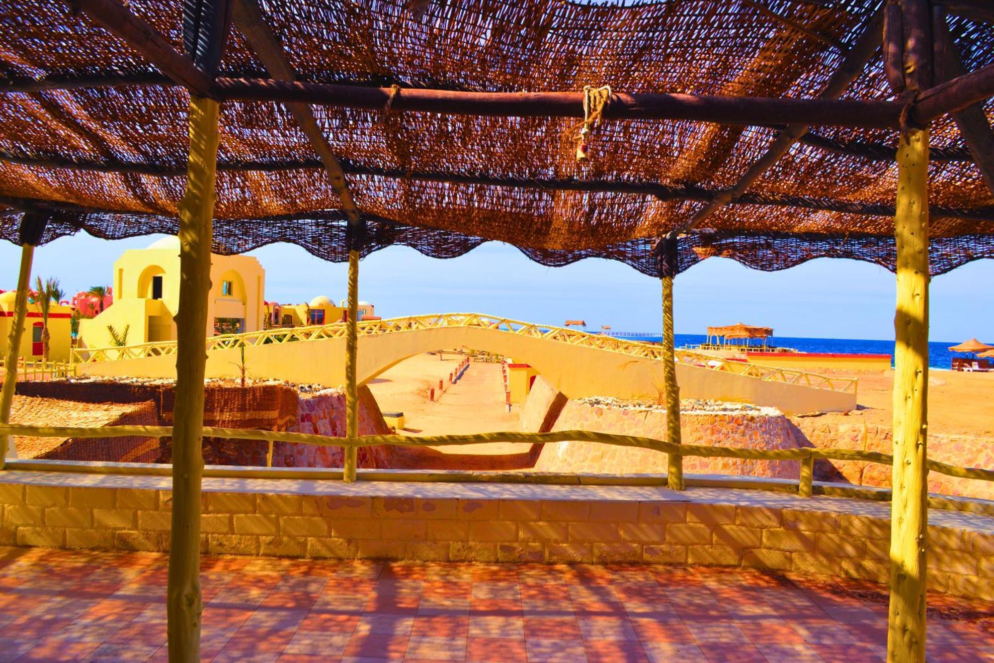 Hostmark Zabargad Beach Resort Abū Ghuşūn Esterno foto