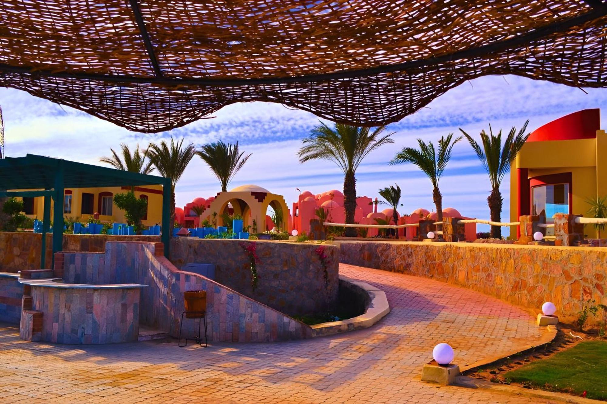 Hostmark Zabargad Beach Resort Abū Ghuşūn Esterno foto
