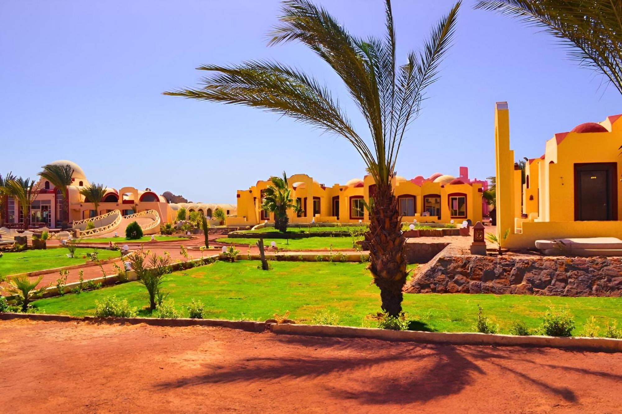 Hostmark Zabargad Beach Resort Abū Ghuşūn Esterno foto